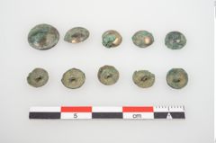 Foto von Bronzegewandbesatzknöpfchen (NHMW-PRAE-026681)
